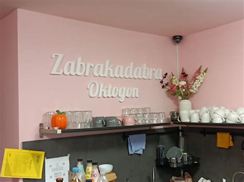 cukrászda oktogon|Zabrakadabra